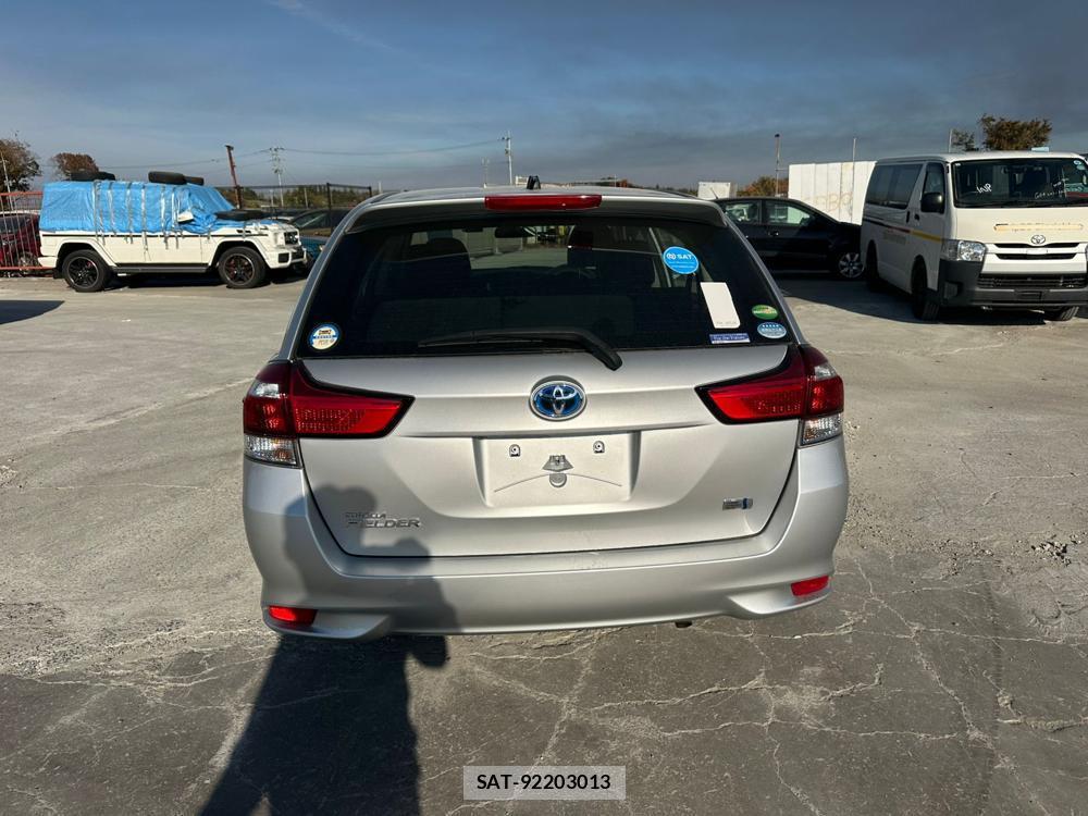 Toyota COROLLA FIELDER 2020 1438286-3
