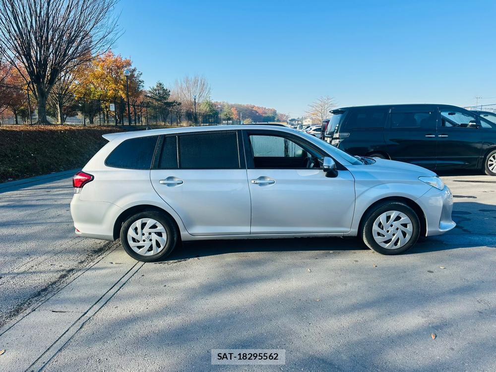 Toyota COROLLA FIELDER 2020 1462256-5