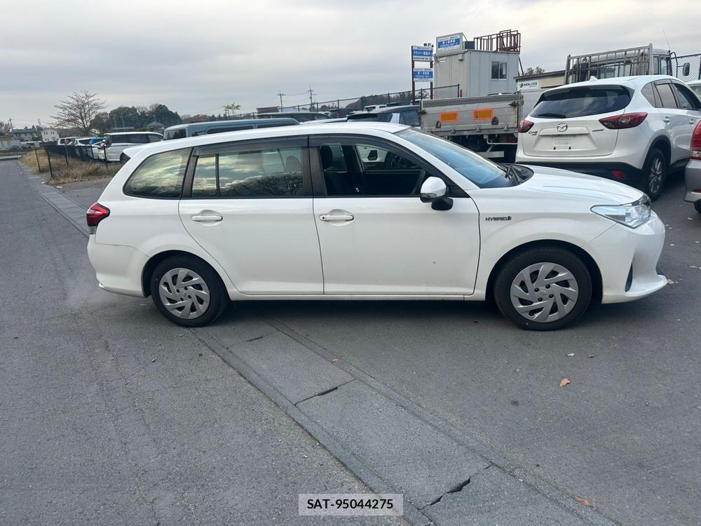 Toyota COROLLA FIELDER 2019 1454149-5