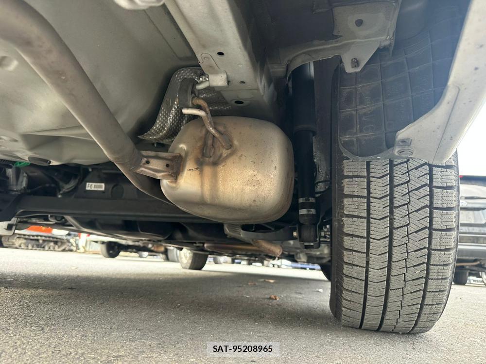 Toyota COROLLA FIELDER 2019-11 1632194-36