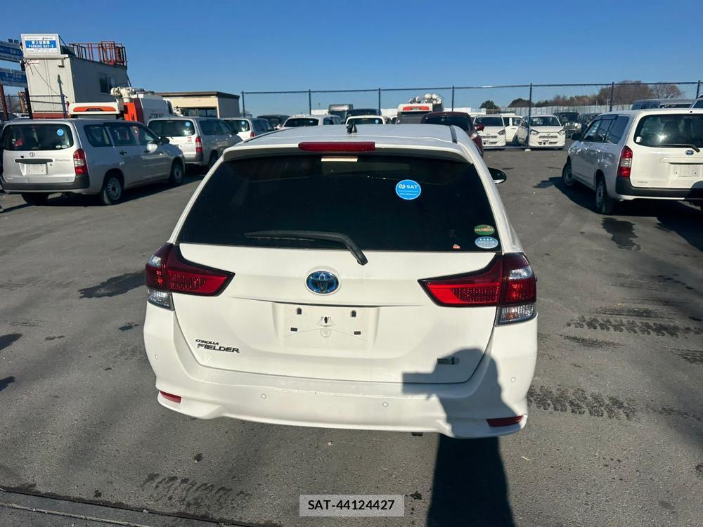 Toyota COROLLA FIELDER 2020 1462258-3