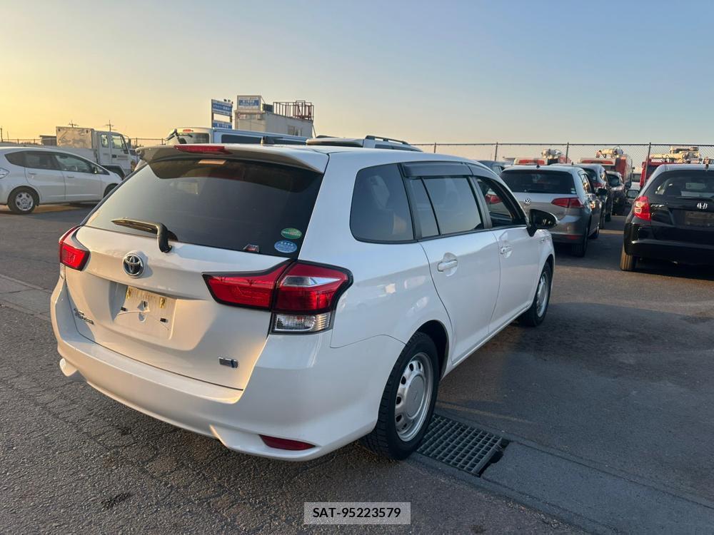 Toyota COROLLA FIELDER 2020 1702361-4