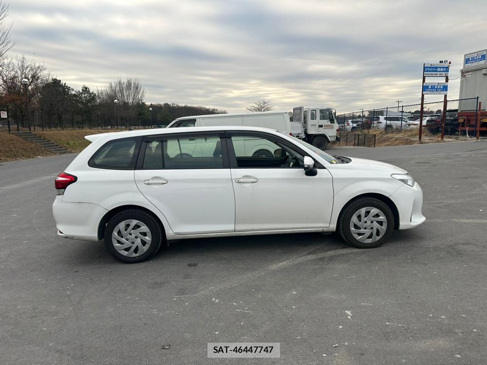 Toyota COROLLA FIELDER 2019-07 1611373-5
