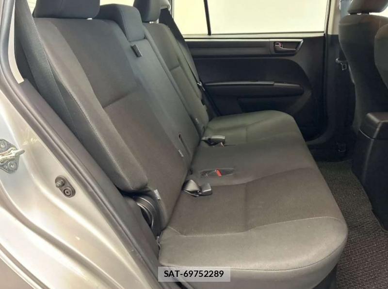 Toyota COROLLA FIELDER 2024-11 6254864-4