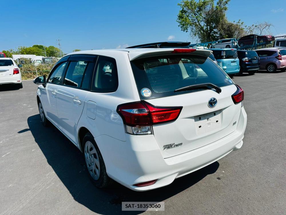 Toyota COROLLA FIELDER 2020 5952921-2