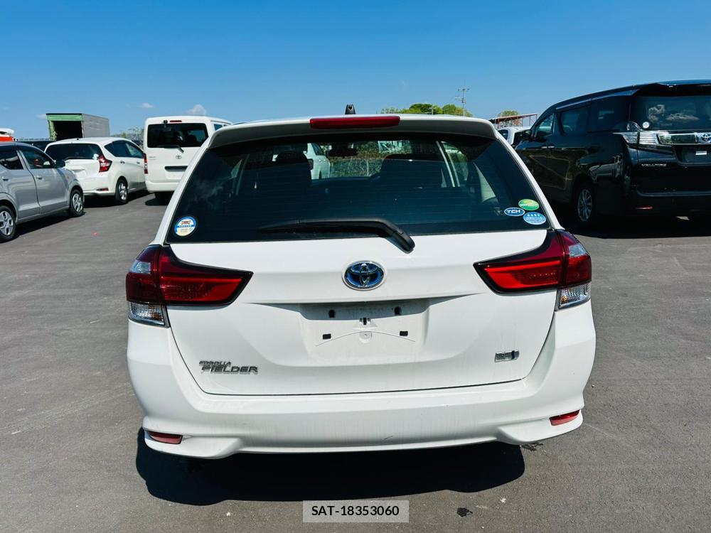 Toyota COROLLA FIELDER 2020 5952921-3