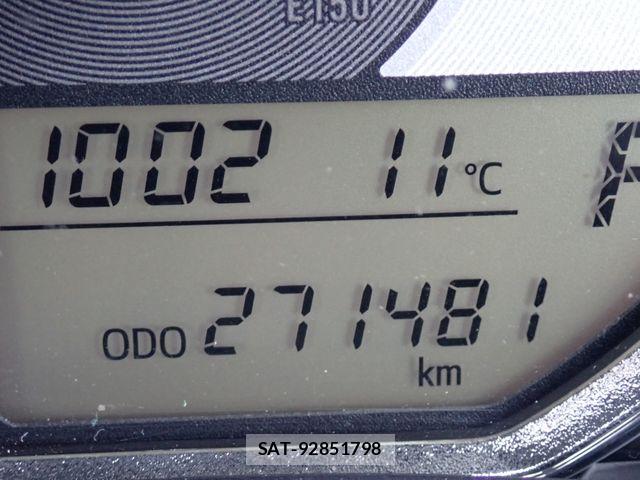 Toyota COROLLA FIELDER 2015-02 6670904-9