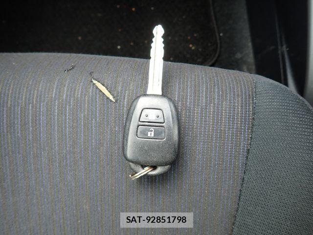 Toyota COROLLA FIELDER 2015-02 6670904-23