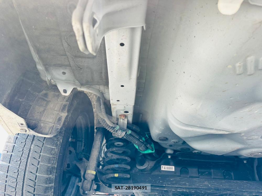 Toyota COROLLA FIELDER 2019-04 6560981-33