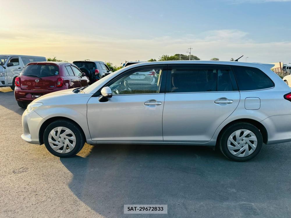 Toyota COROLLA FIELDER 2019 6821877-1