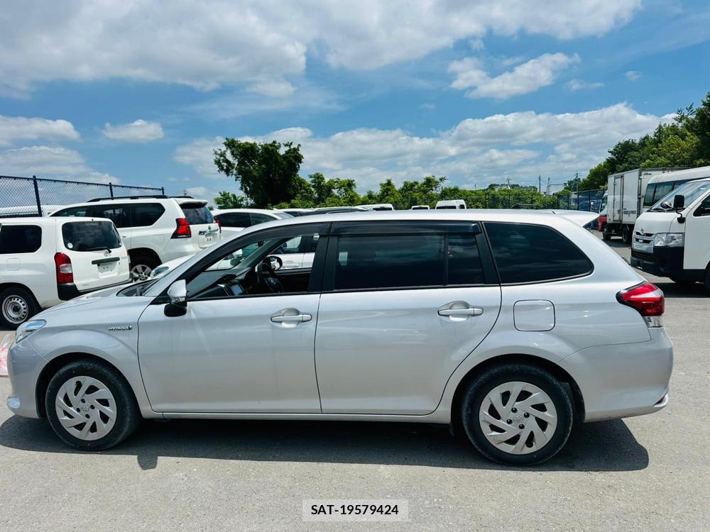 Toyota COROLLA FIELDER 2019 6958151-1