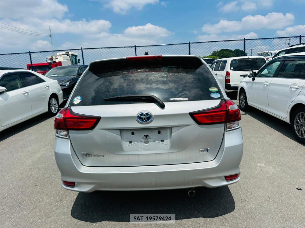 Toyota COROLLA FIELDER 2019 6958151-3