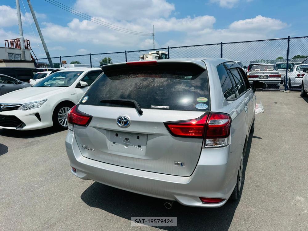Toyota COROLLA FIELDER 2019 6958151-4