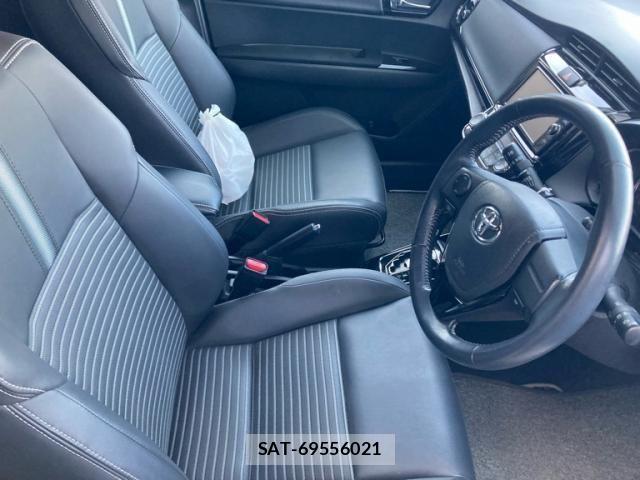 Toyota COROLLA FIELDER 2017-11 7057969-9