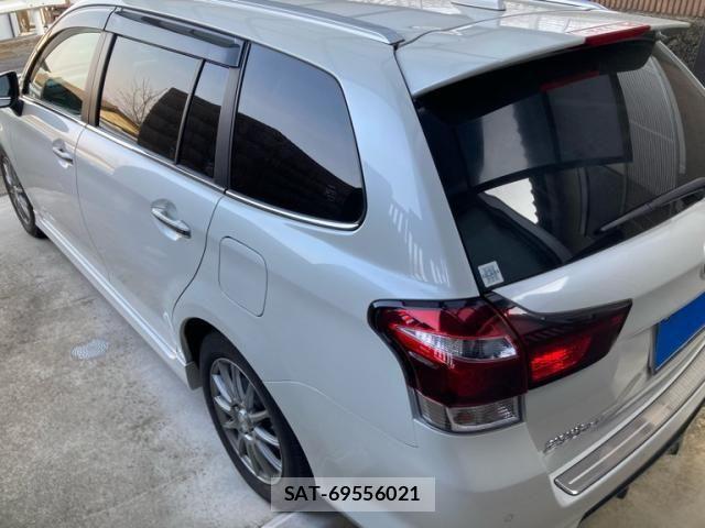 Toyota COROLLA FIELDER 2017-11 7057969-2