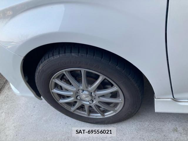 Toyota COROLLA FIELDER 2017-11 7057969-7