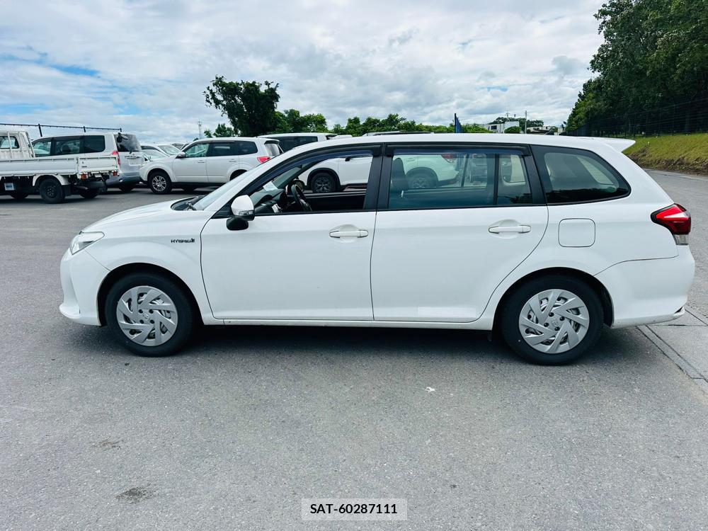 Toyota COROLLA FIELDER 2019 7193918-1