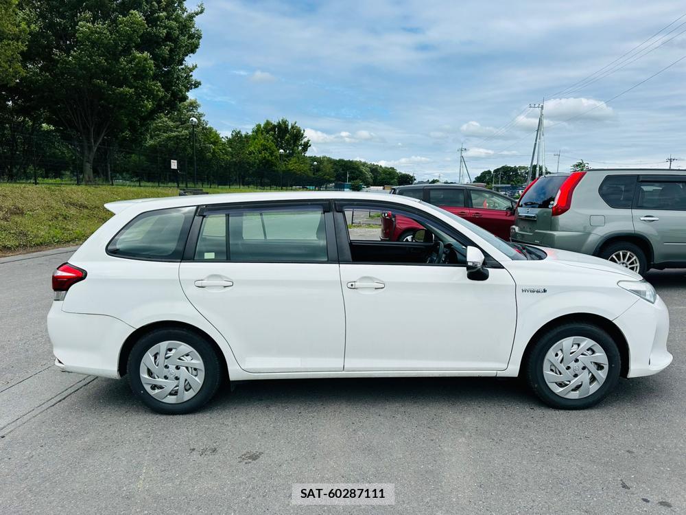 Toyota COROLLA FIELDER 2019 7193918-5