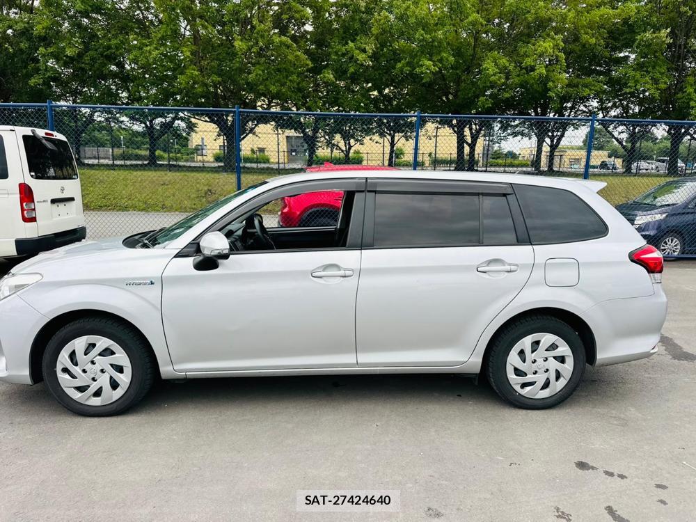 Toyota COROLLA FIELDER 2019 7242609-1