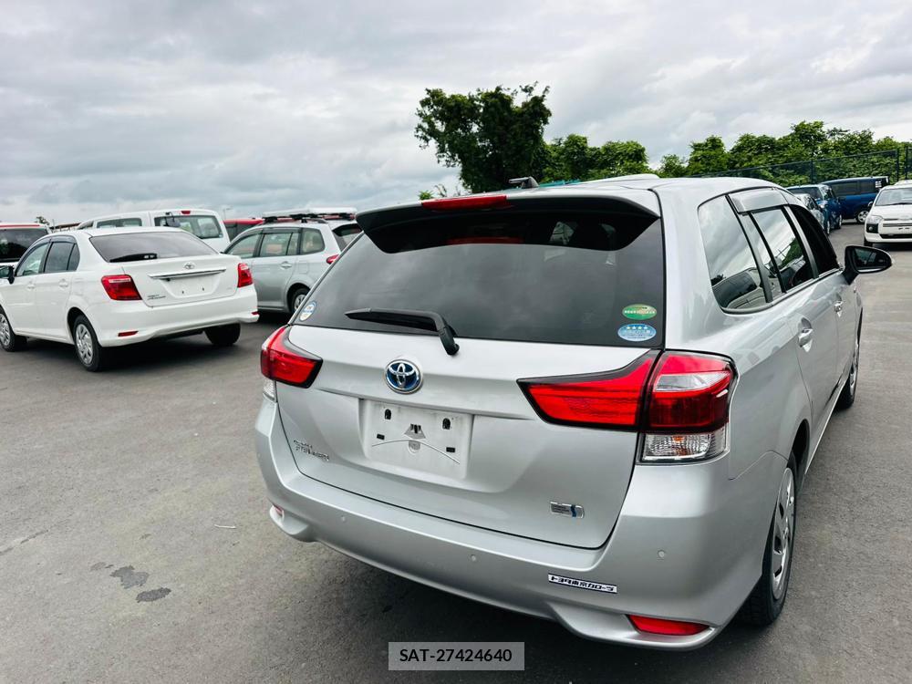 Toyota COROLLA FIELDER 2019 7242609-4