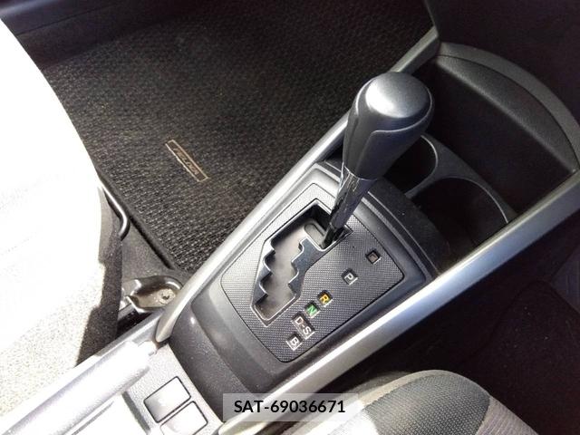 Toyota COROLLA FIELDER 2019 7308284-3