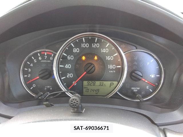 Toyota COROLLA FIELDER 2019 7308284-4