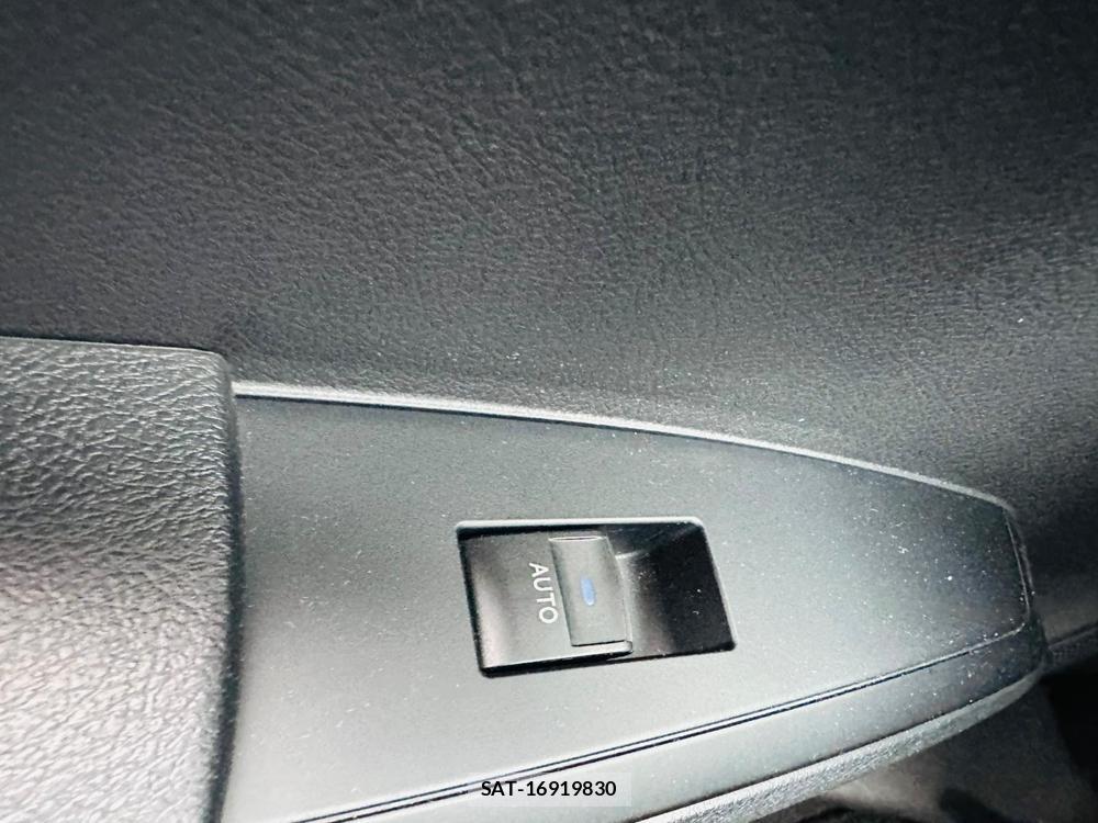 Toyota COROLLA FIELDER 2019 7193920-23