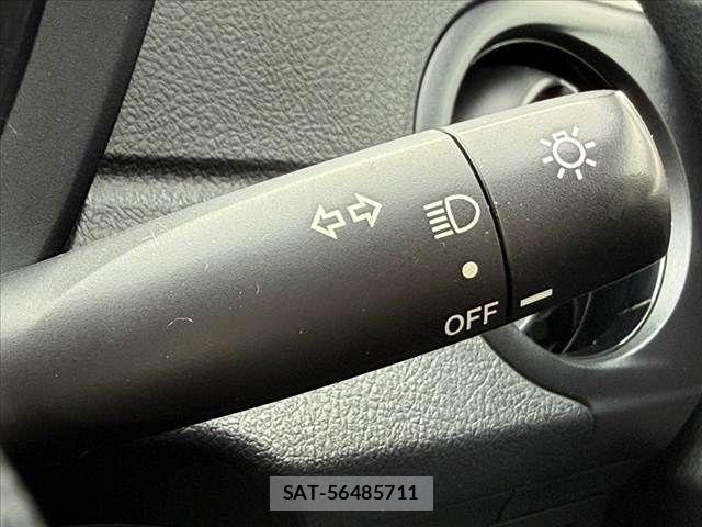 Toyota COROLLA FIELDER 2018-05 7326304-25