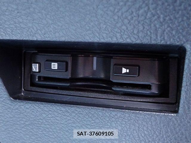 Toyota COROLLA FIELDER 2018-04 7391653-10