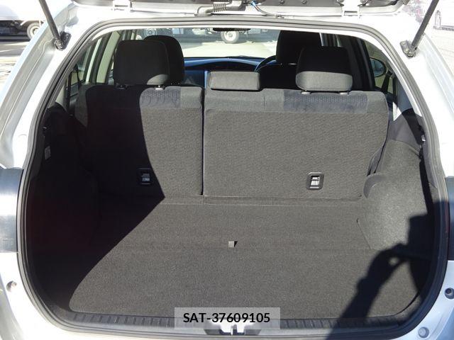Toyota COROLLA FIELDER 2018-04 7391653-14