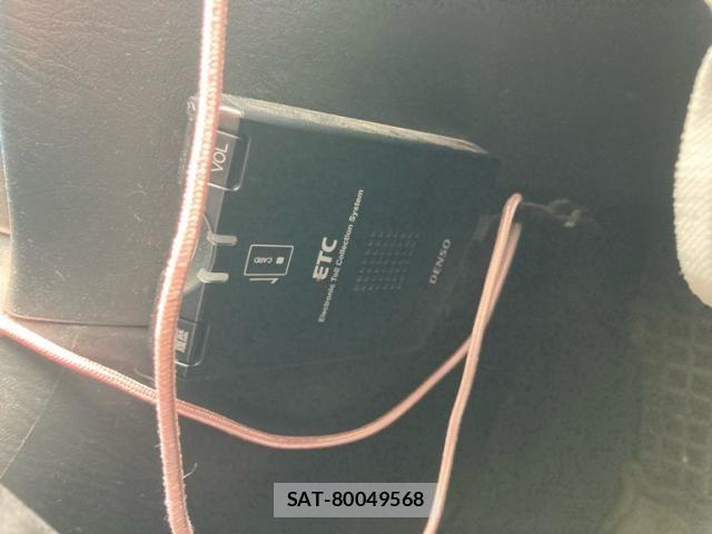 Toyota COROLLA FIELDER 2005-03 7391656-13