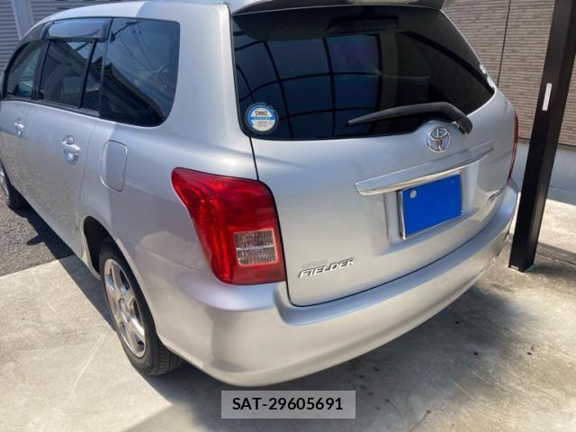 Toyota COROLLA FIELDER 2007-06 7391658-5