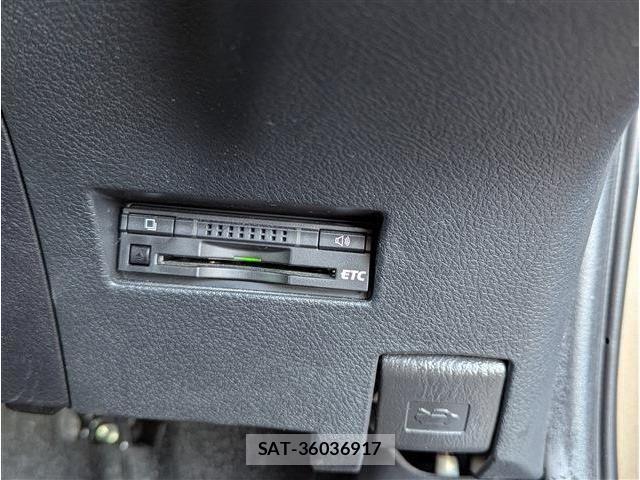 Toyota COROLLA FIELDER 2013-06 7453569-12