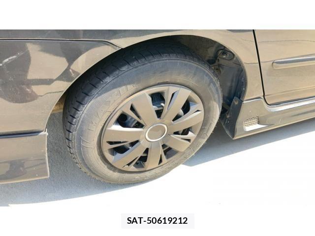 Toyota COROLLA FIELDER 2006-05 7453572-5