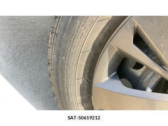 Toyota COROLLA FIELDER 2006-05 7453572-6