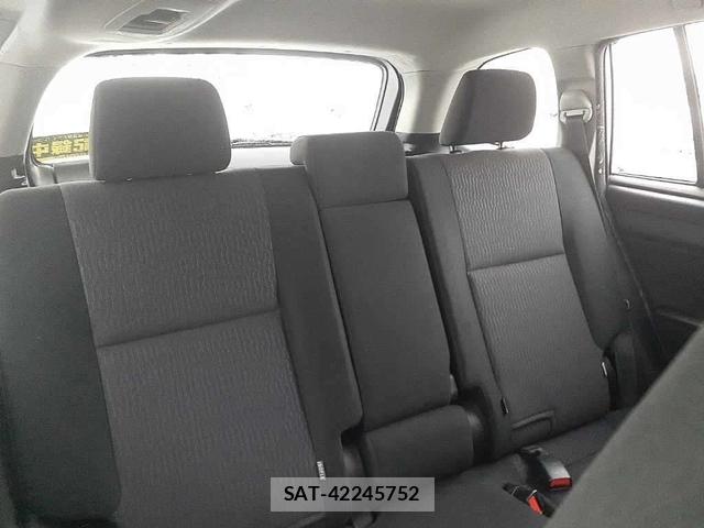 Toyota COROLLA FIELDER 2019-05 7489159-8