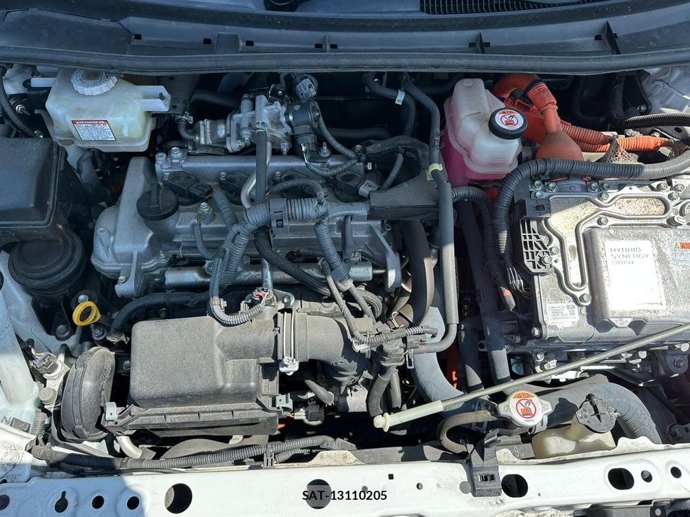 Toyota COROLLA FIELDER 2019 7216375-39
