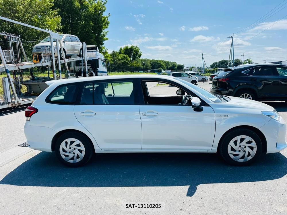 Toyota COROLLA FIELDER 2019 7216375-5