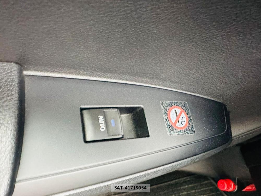 Toyota COROLLA FIELDER 2019 7216374-24