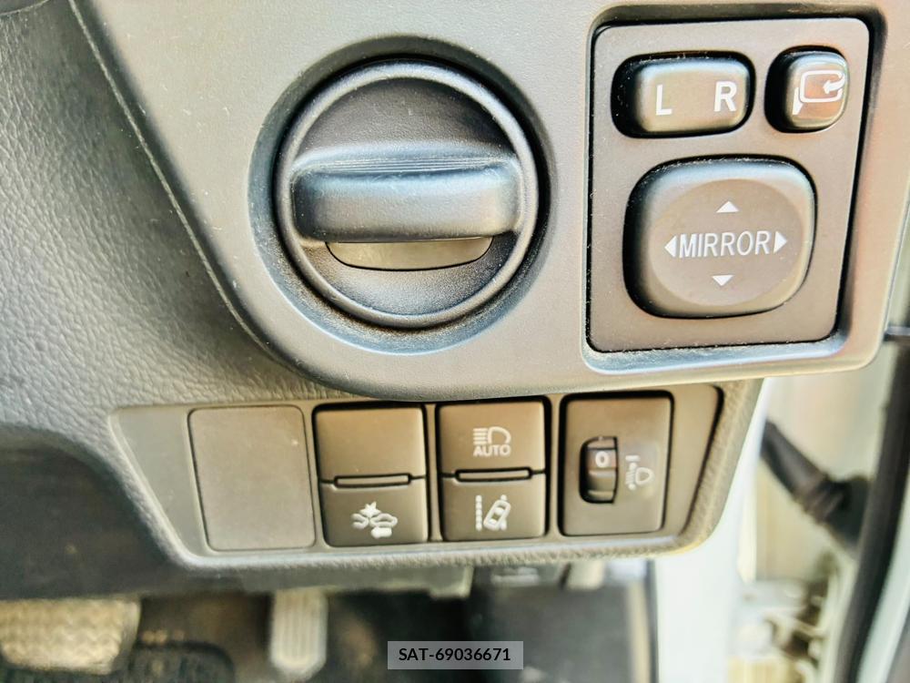 Toyota COROLLA FIELDER 2019 7308284-18