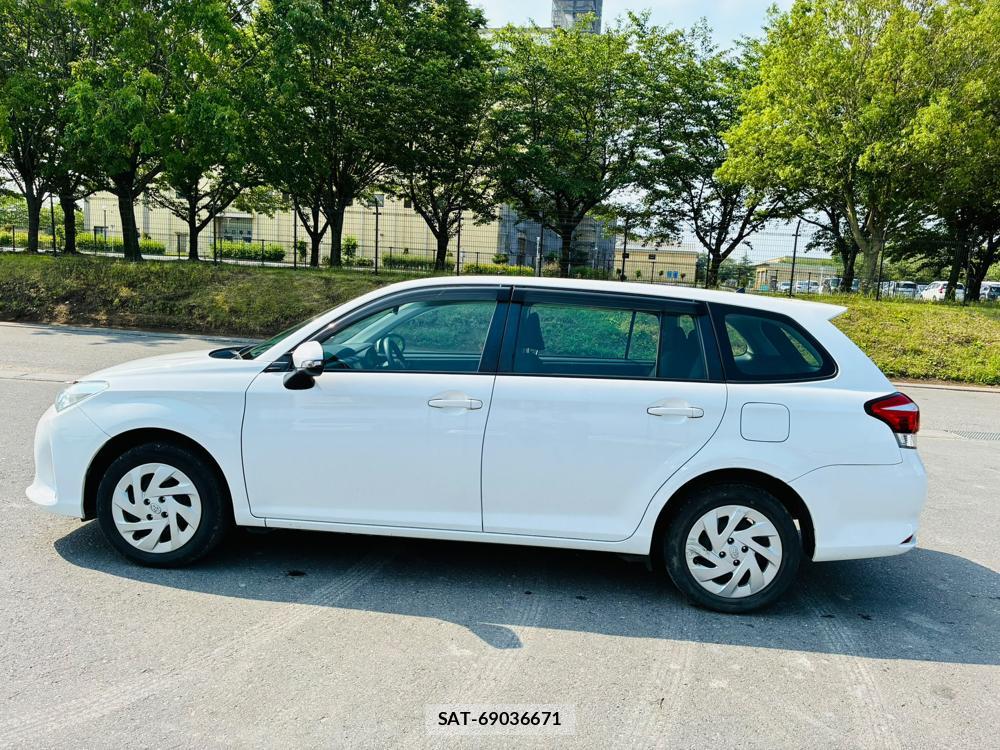 Toyota COROLLA FIELDER 2019 7308284-1