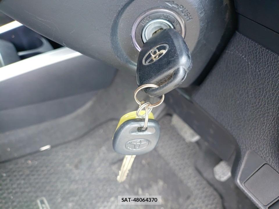 Toyota COROLLA FIELDER 2019-05 7405563-6
