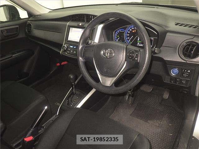 Toyota COROLLA FIELDER 2020-11 7550575-5