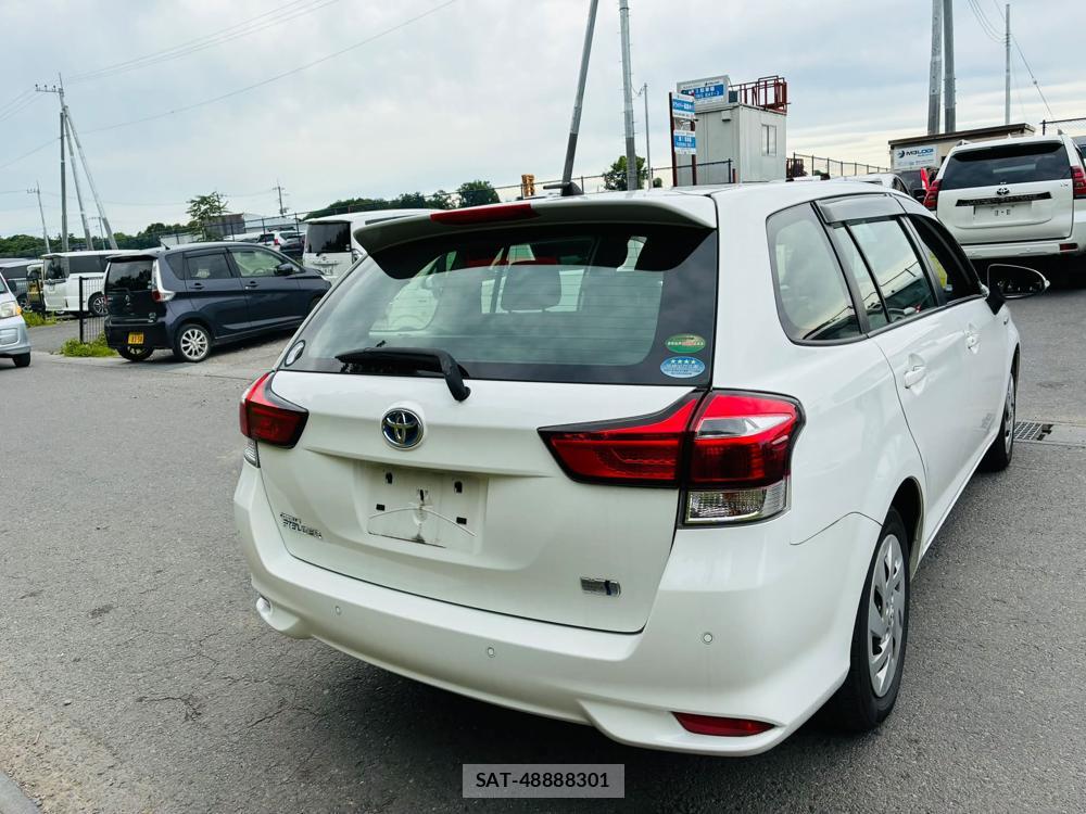Toyota COROLLA FIELDER 2020-03 7364177-4