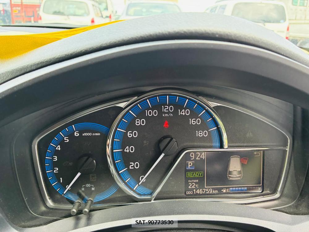 Toyota COROLLA FIELDER 2019-06 7447902-15