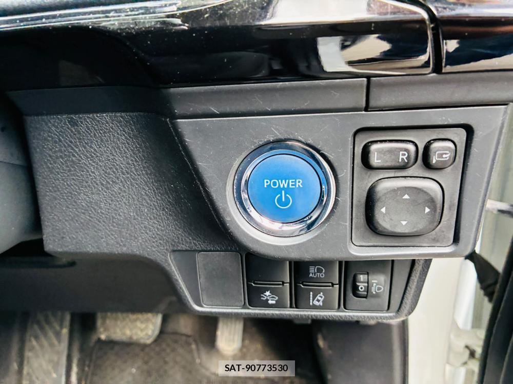 Toyota COROLLA FIELDER 2019-06 7447902-16