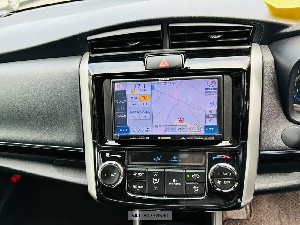 Toyota COROLLA FIELDER 2019-06 7447902-19