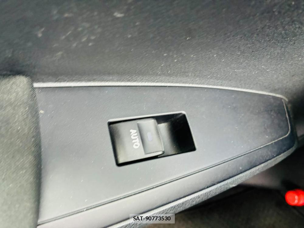 Toyota COROLLA FIELDER 2019-06 7447902-24