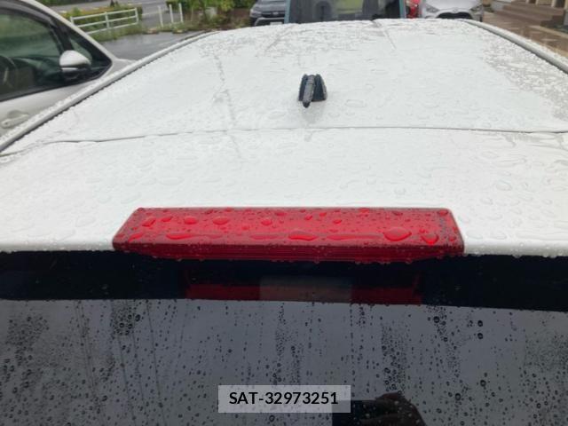 Toyota COROLLA FIELDER 2014-03 7615649-5