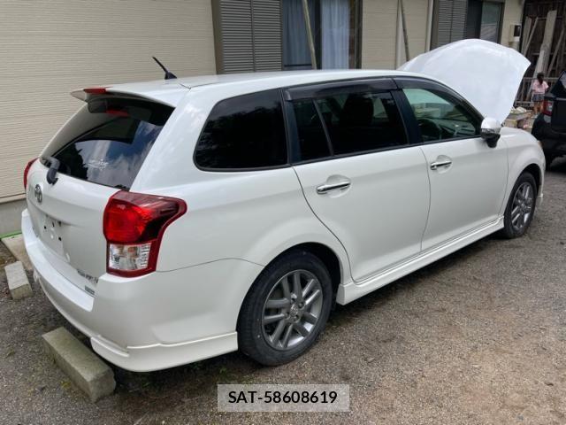 Toyota COROLLA FIELDER 2013-04 7615651-2